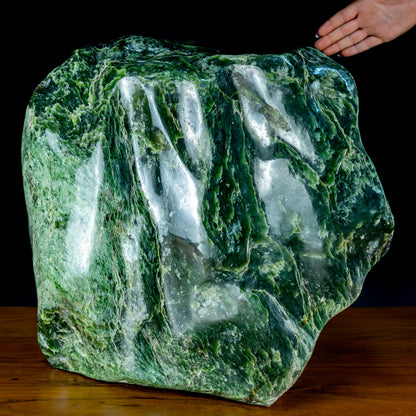 Natürliche Jade-Nephrit Freiform aus Burma - 27136,82g