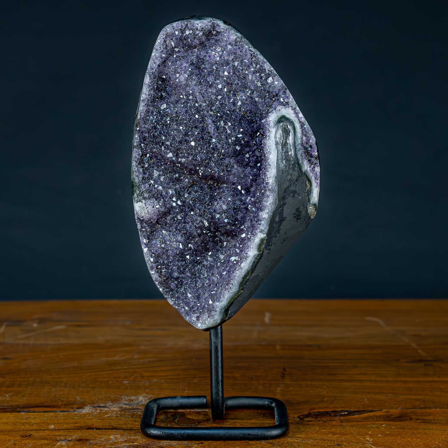 Natürlicher Amethyst auf Ständer - 1192,61g