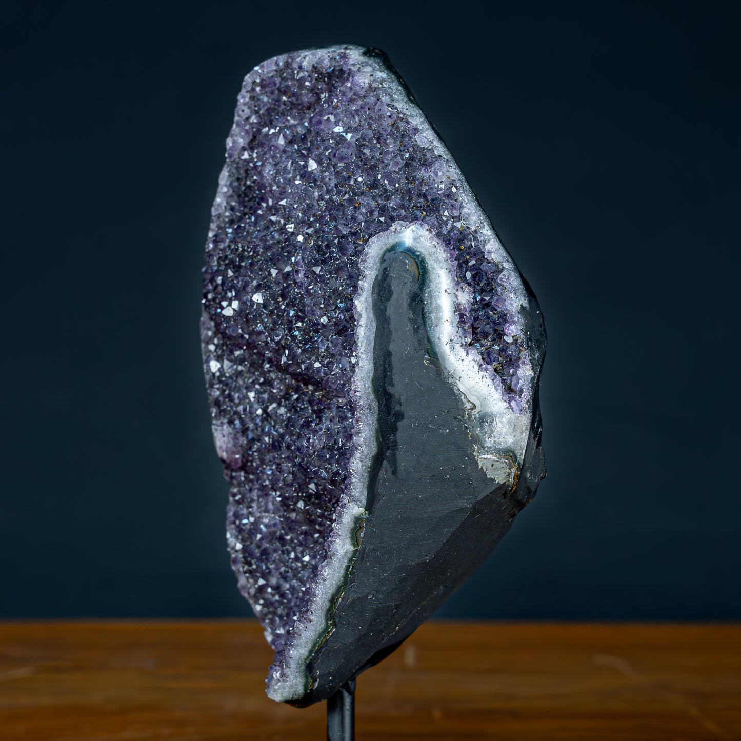 Natürlicher Amethyst auf Ständer - 1192,61g