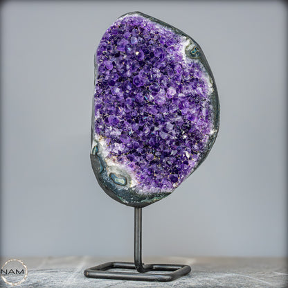 Natürliche Amethyst-Kristalle/Druse auf Ständer - 3357,12g