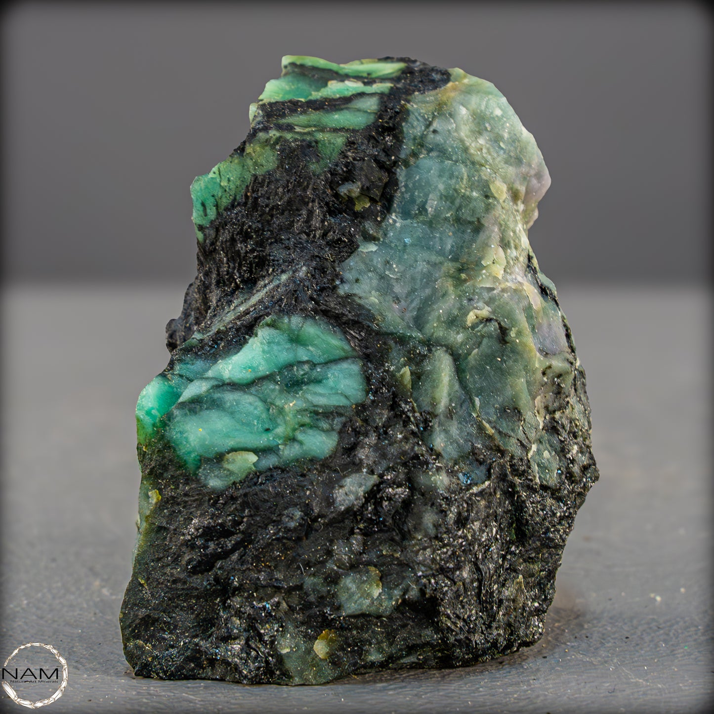 Natürliche Smaragdkristalle in Matrix aus Kolumbien - 142,43g