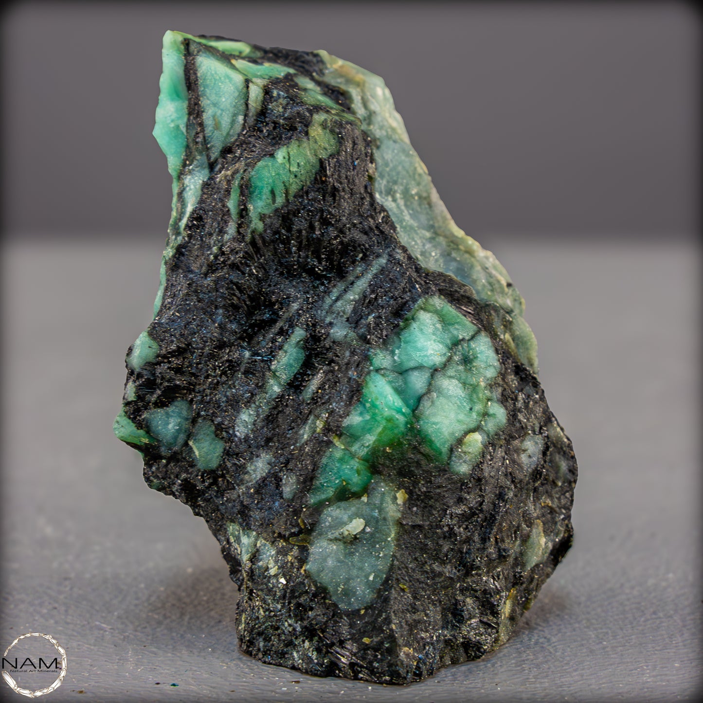 Natürliche Smaragdkristalle in Matrix aus Kolumbien - 142,43g