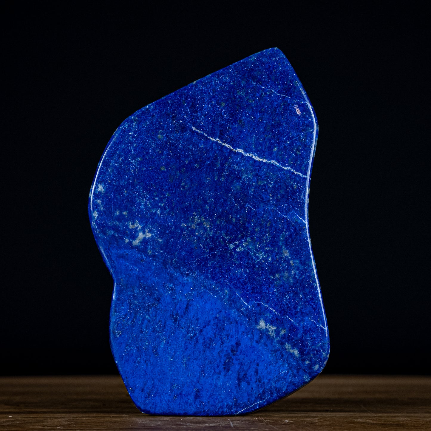 Natürliche Königsblaue Lapislazuli Freiform - 914,55g