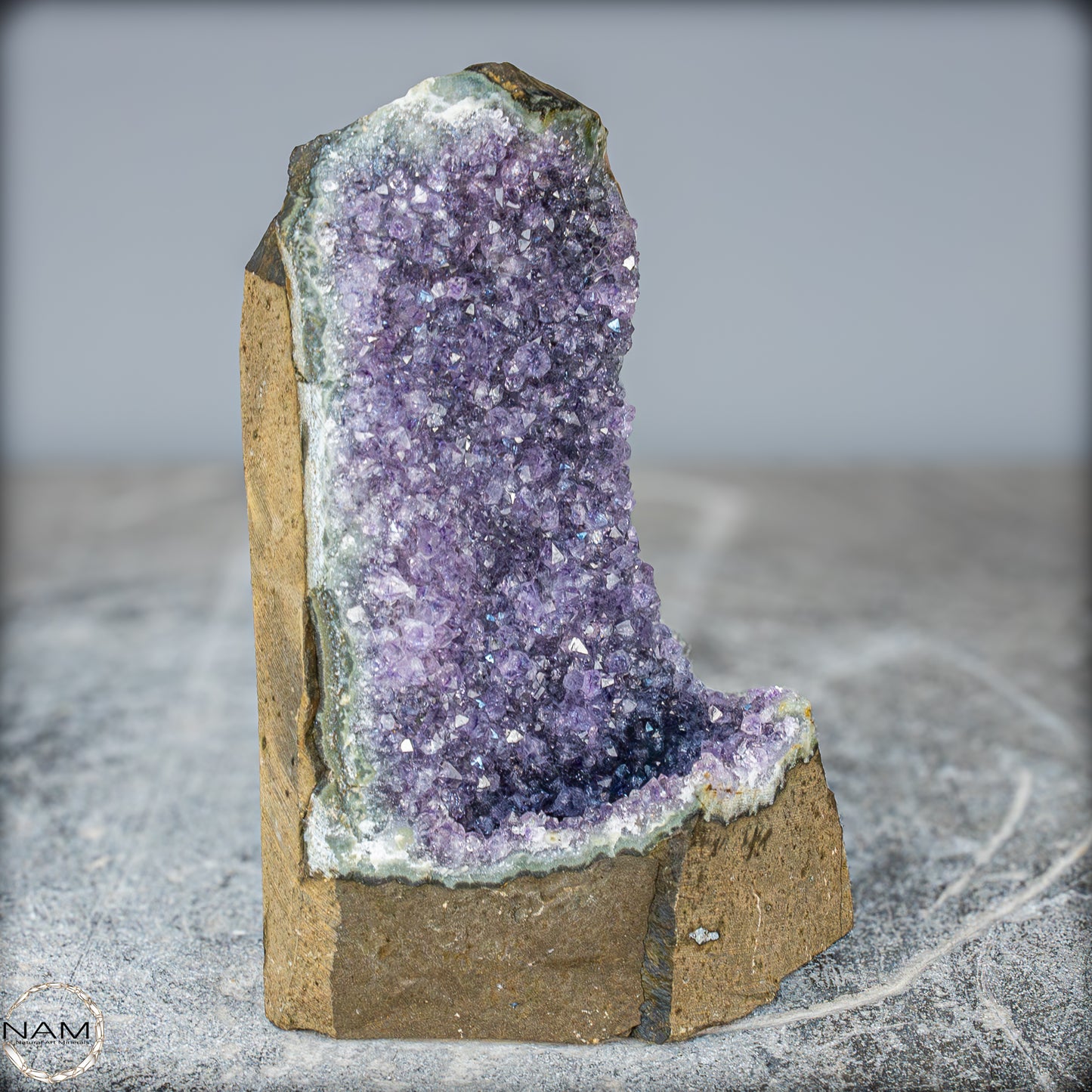 Natürliche Amethyst-Kristall Druse - 948,67g