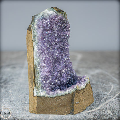 Natürliche Amethyst-Kristall Druse - 948,67g