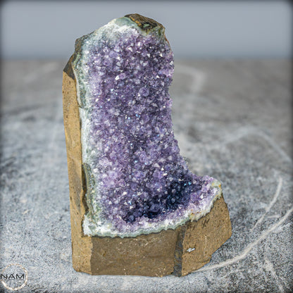 Natürliche Amethyst-Kristall Druse - 948,67g