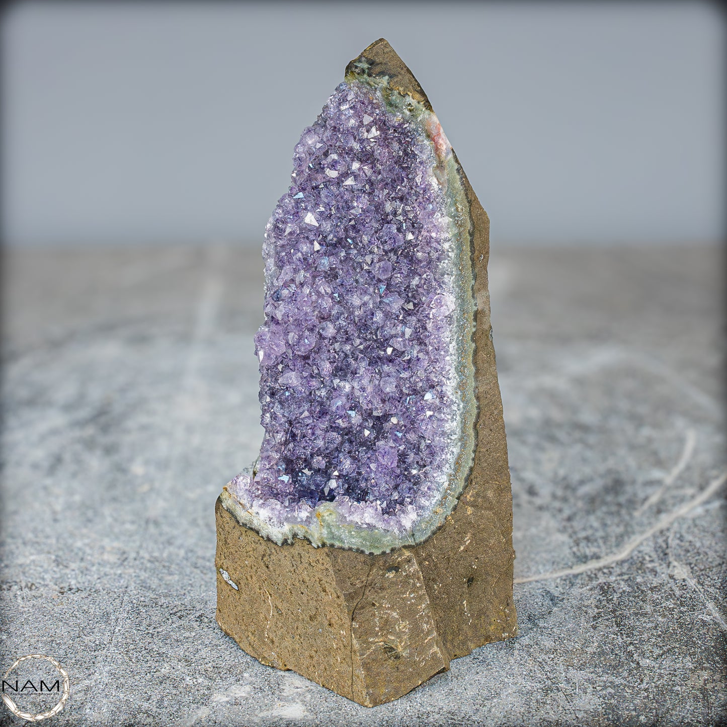 Natürliche Amethyst-Kristall Druse - 948,67g