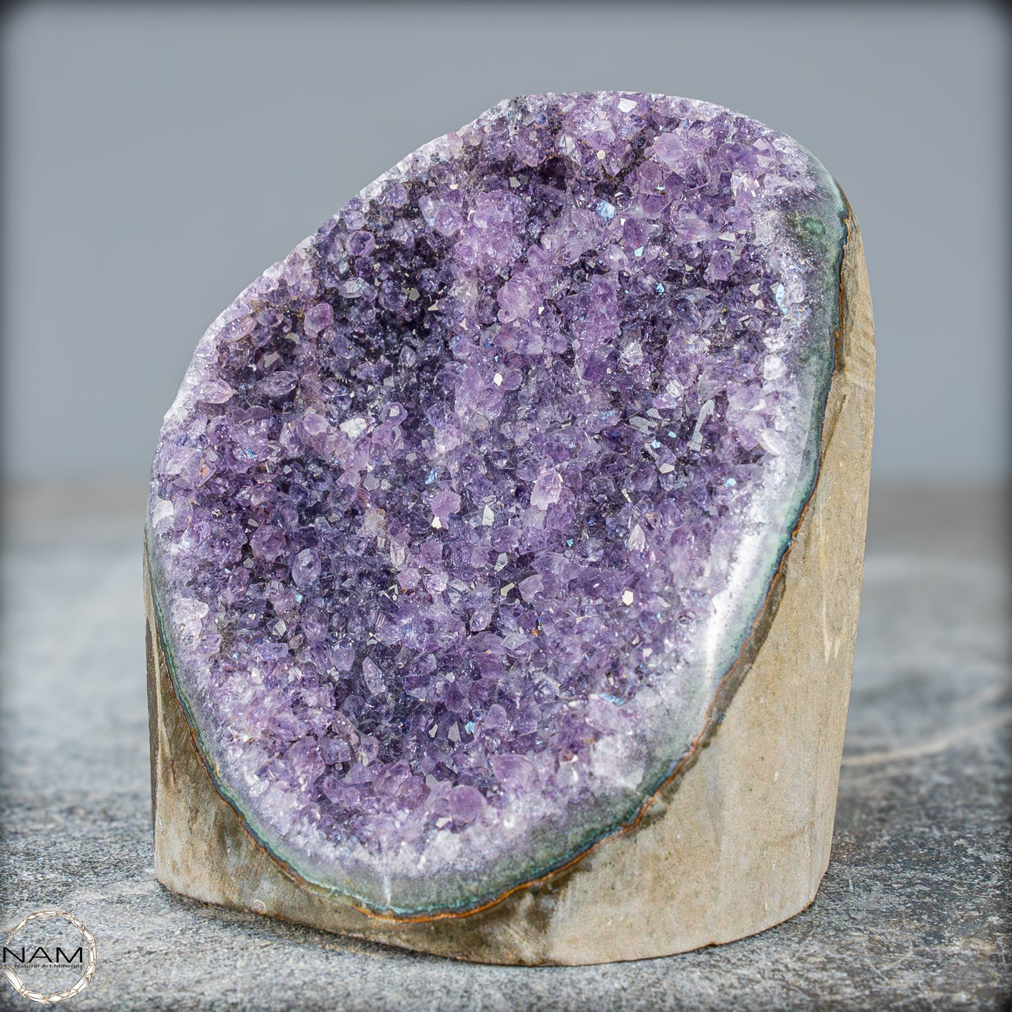 Natürliche Amethyst-Kristall Druse - 805,28g