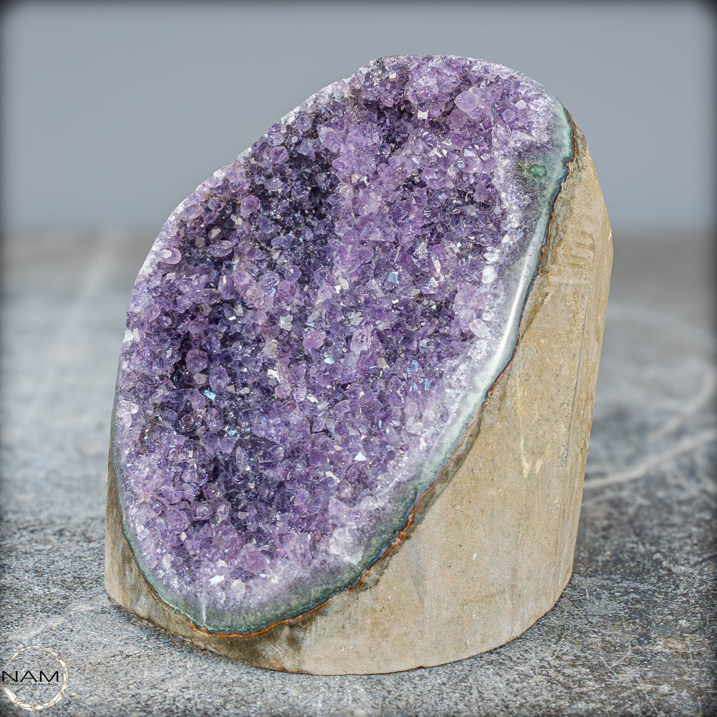 Natürliche Amethyst-Kristall Druse - 805,28g