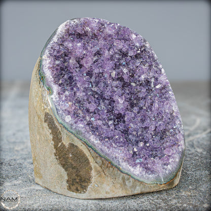 Natürliche Amethyst-Kristall Druse - 805,28g