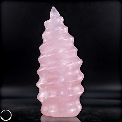 Rosenquarz Tempelflamme –  Kristallskulptur aus Brasilien - 698,54g