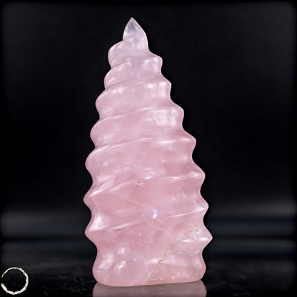 Rosenquarz Tempelflamme –  Kristallskulptur aus Brasilien - 698,54g