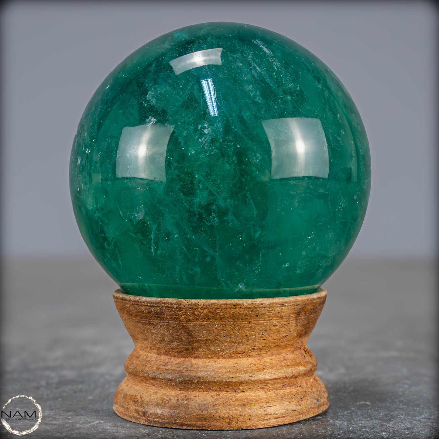 Natürliche Grüne Fluorit Kristallkugel, China - 369,55g - 60mm