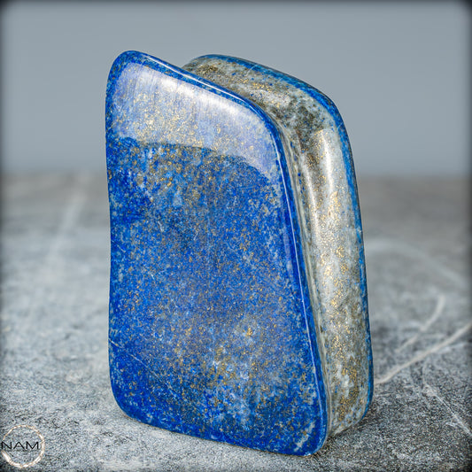 Natürliche Lapislazuli Kristall-Freiform - 890,77g