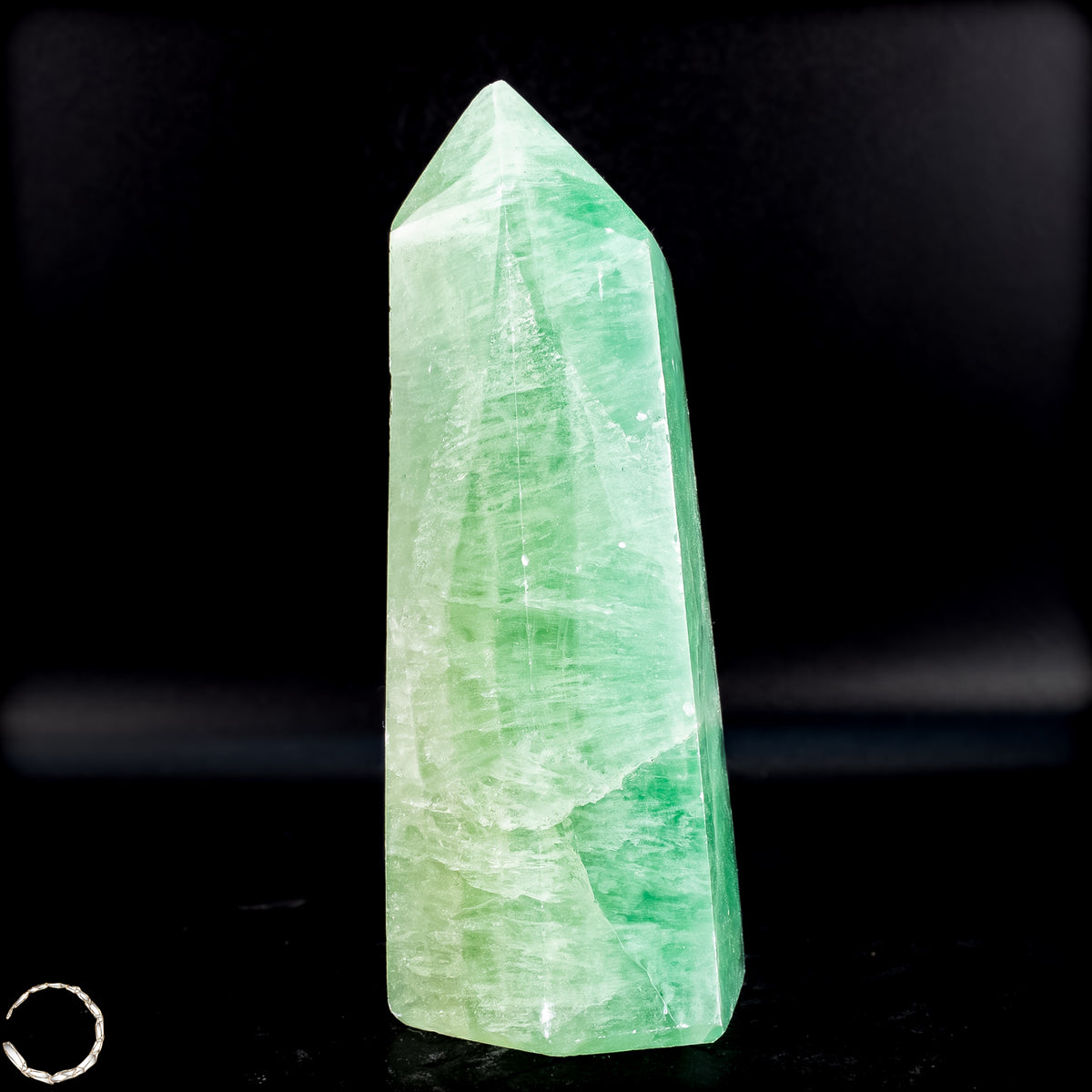 Natürlicher Grüner Fluorit-Kristall Obelisk - 312,45g