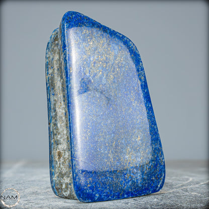 Natürliche Lapislazuli Kristall-Freiform - 890,77g