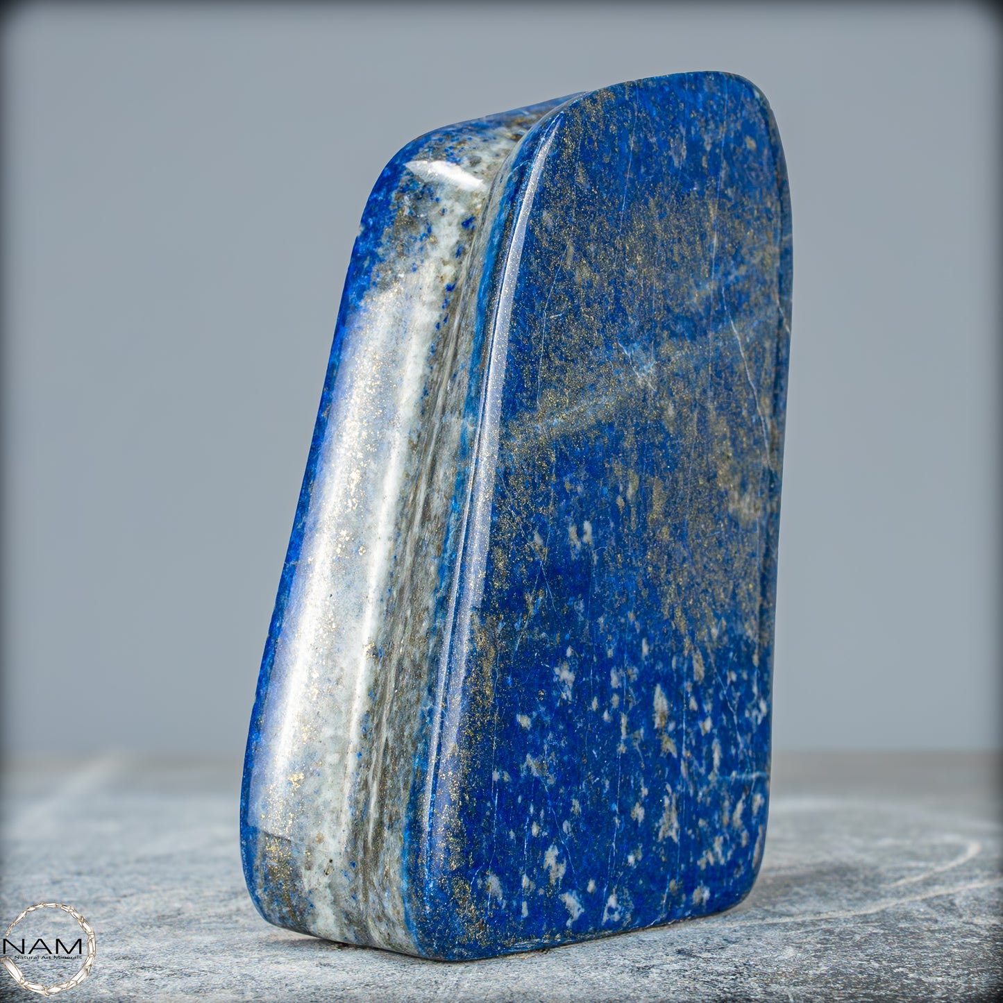 Natürliche Lapislazuli Kristall-Freiform - 890,77g