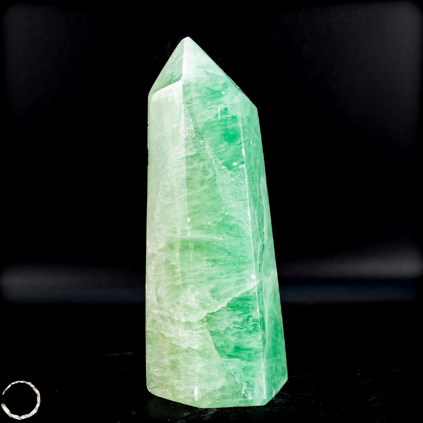 Natürlicher Grüner Fluorit-Kristall Obelisk - 312,45g