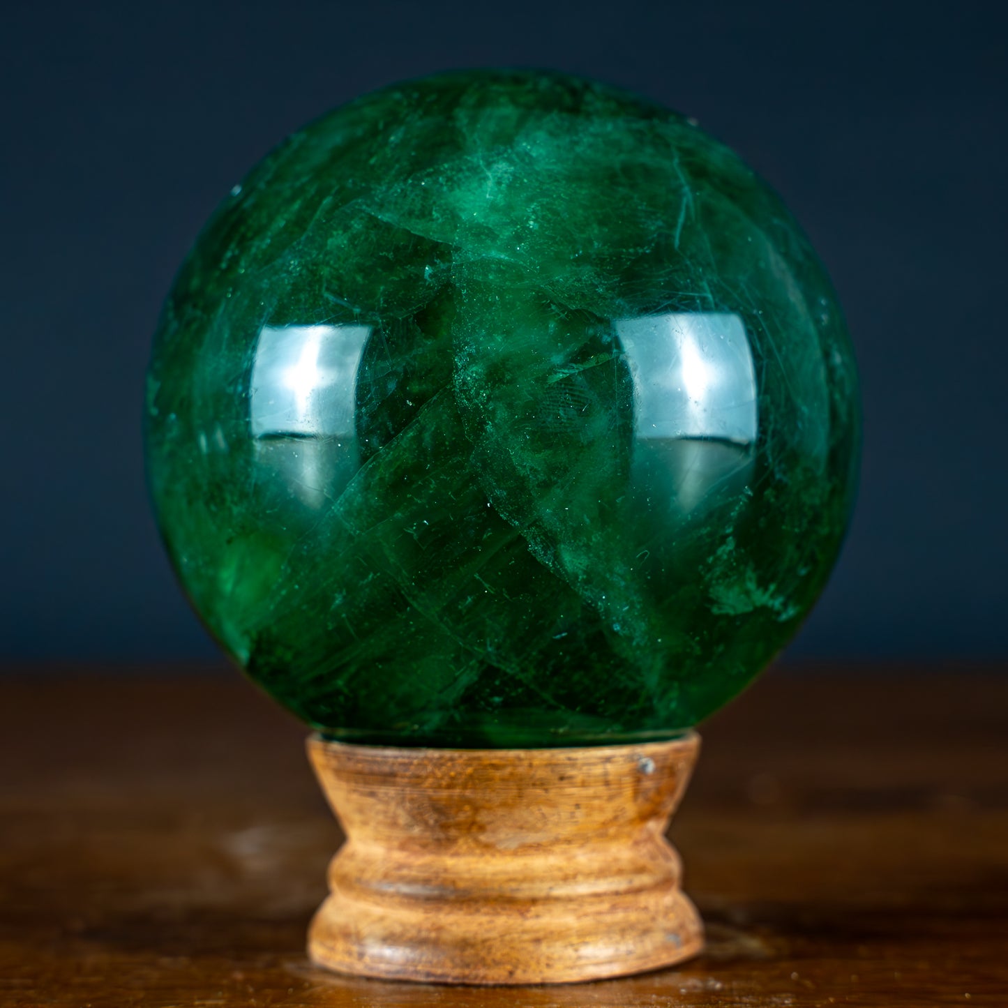 Naturliche Grüne Fluorit Kugel, China - 834,81g - 79,2mm