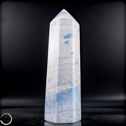 Natürlicher K2 Obelisk aus Madagaskar - 837,64g