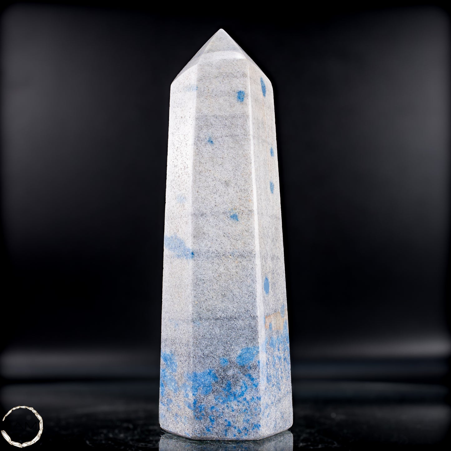 Natürlicher K2 Obelisk aus Madagaskar - 837,64g