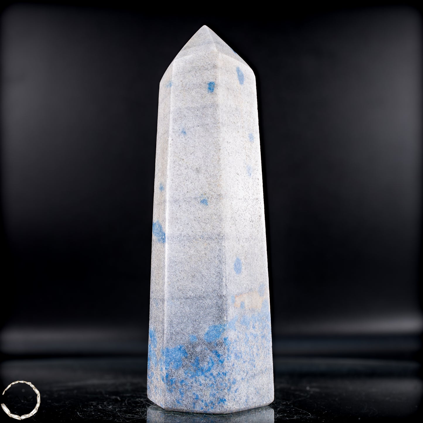 Natürlicher K2 Obelisk aus Madagaskar - 837,64g