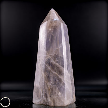 Natürlicher Lila-Lavendel-Rosenquarz Obelisk aus Brasilien - 812,54g
