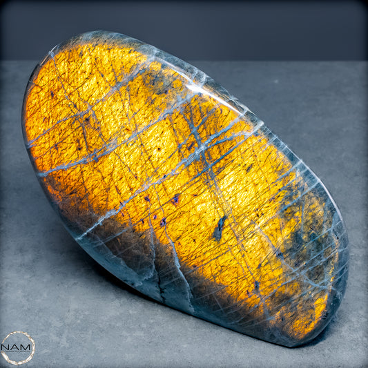 Natürliche Labradorit Kristall-Freiform - 1285,26g