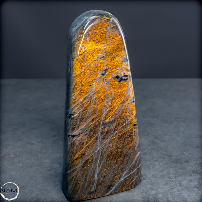 Natürliche Labradorit Kristall-Freiform - 867,67g