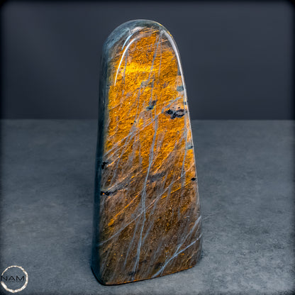 Natürliche Labradorit Kristall-Freiform - 867,67g