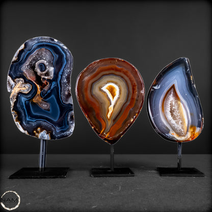 Achat-Chalcedon-Set auf Ständern  - 804,18g