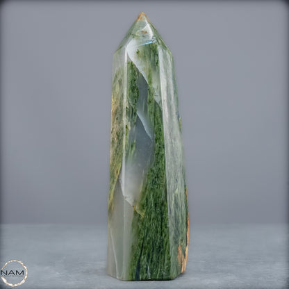 Natürliche Grüne-Quarzkristall Obelisk aus Brasilien - 349,18g