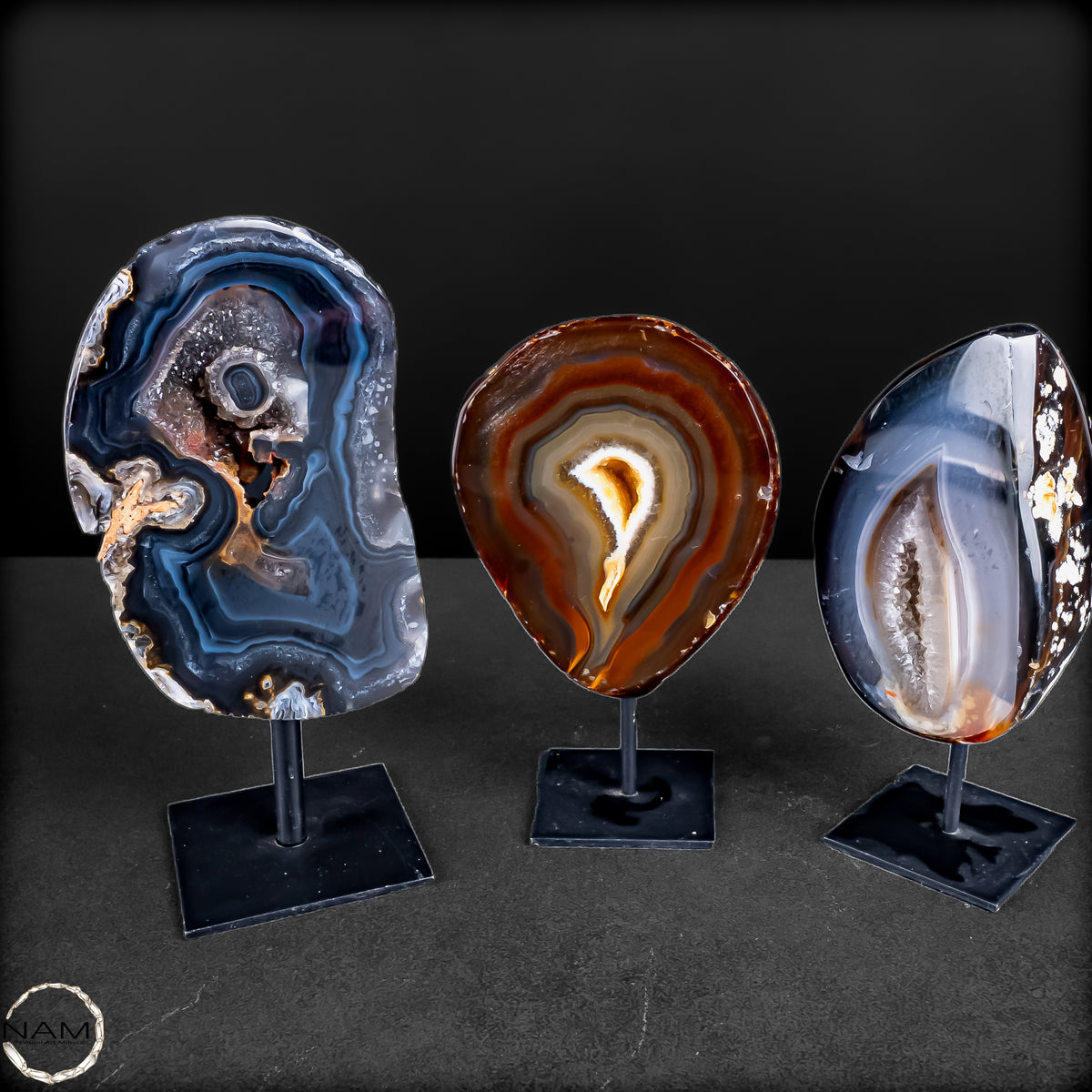 Achat-Chalcedon-Set auf Ständern  - 804,18g