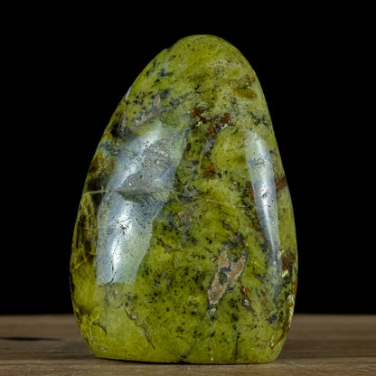 Grüner Opal Freiform - 1064,45g - 142x104x65 mm