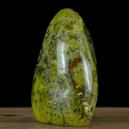 Grüner Opal Freiform - 1064,45g - 142x104x65 mm