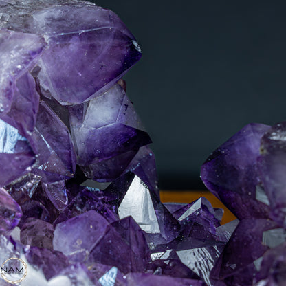 Natürliche Amethyst-Kristalle auf Ständer - 14952,07g