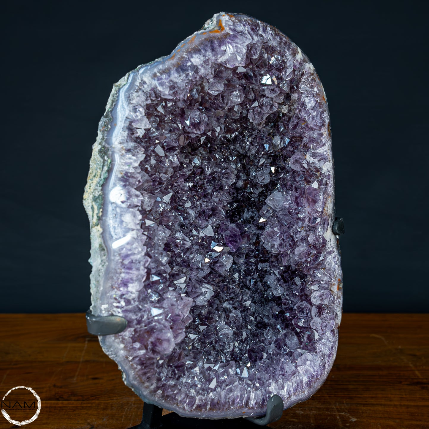 Natürliche Amethyst-Kristalle/Druse auf Ständer - 5903,47g