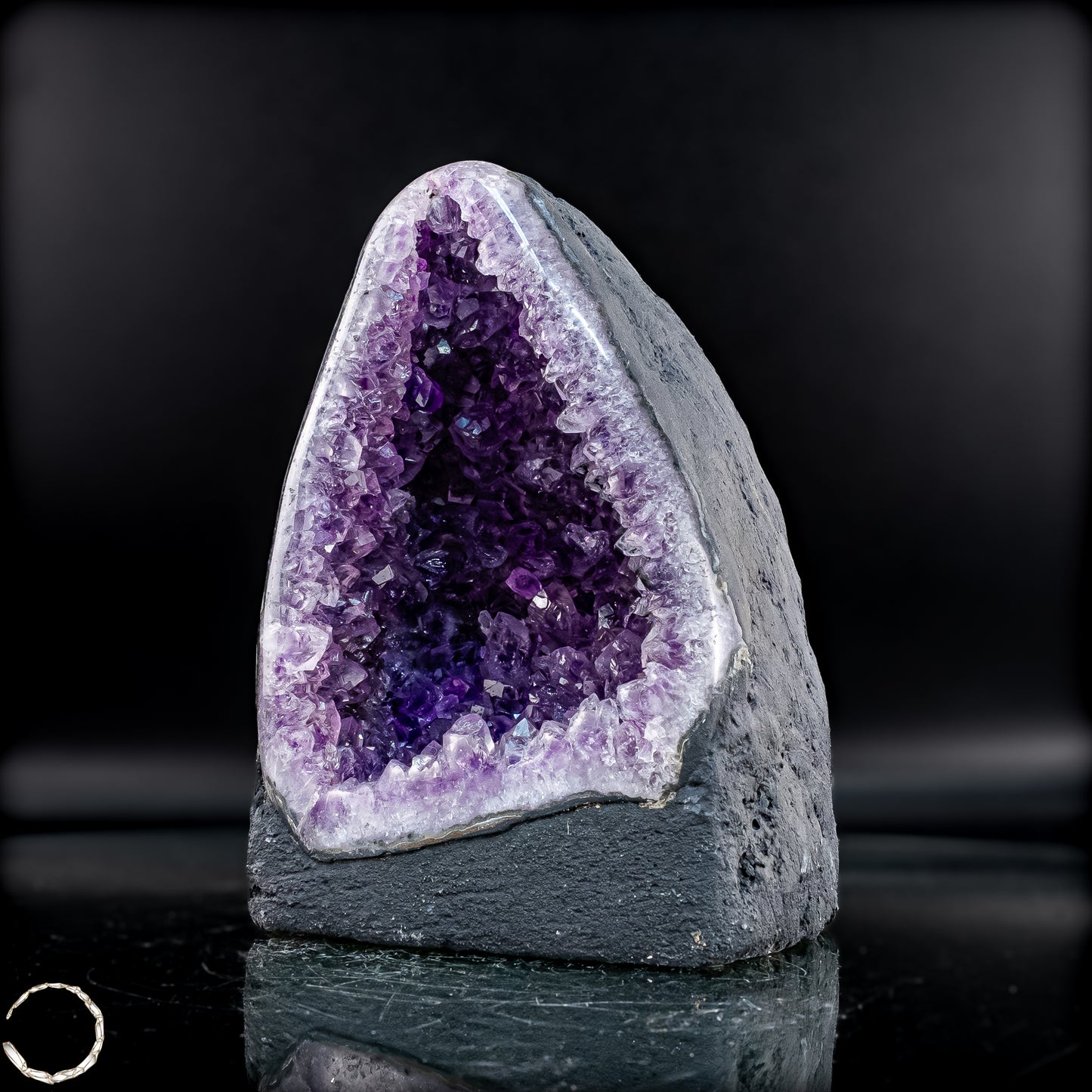 Amethyst-Druse Kathedrale – Naturwunder aus Uruguay – 2416,66g
