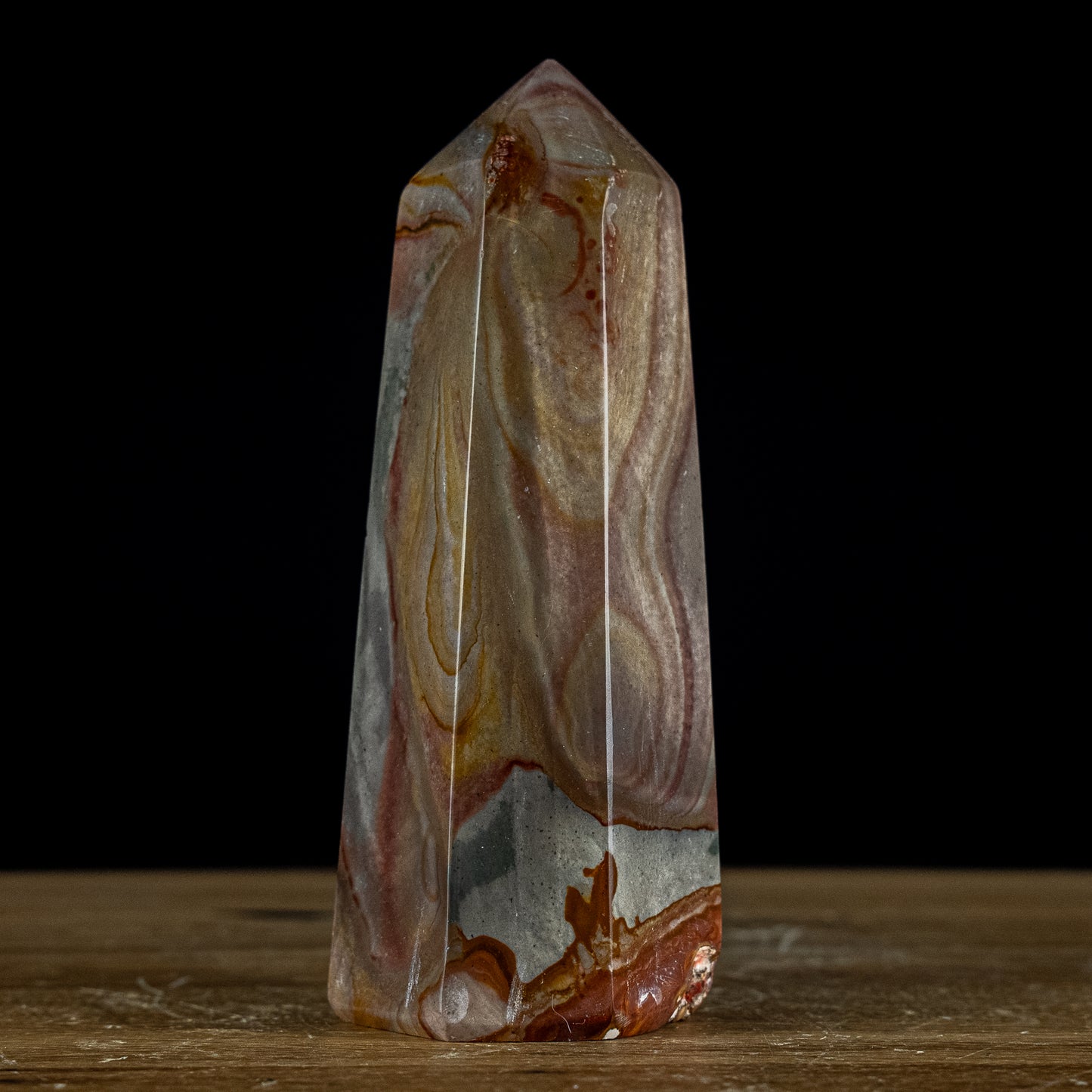 Polychromer Jaspis Obelisk - 581,17g - 153x60x49 mm