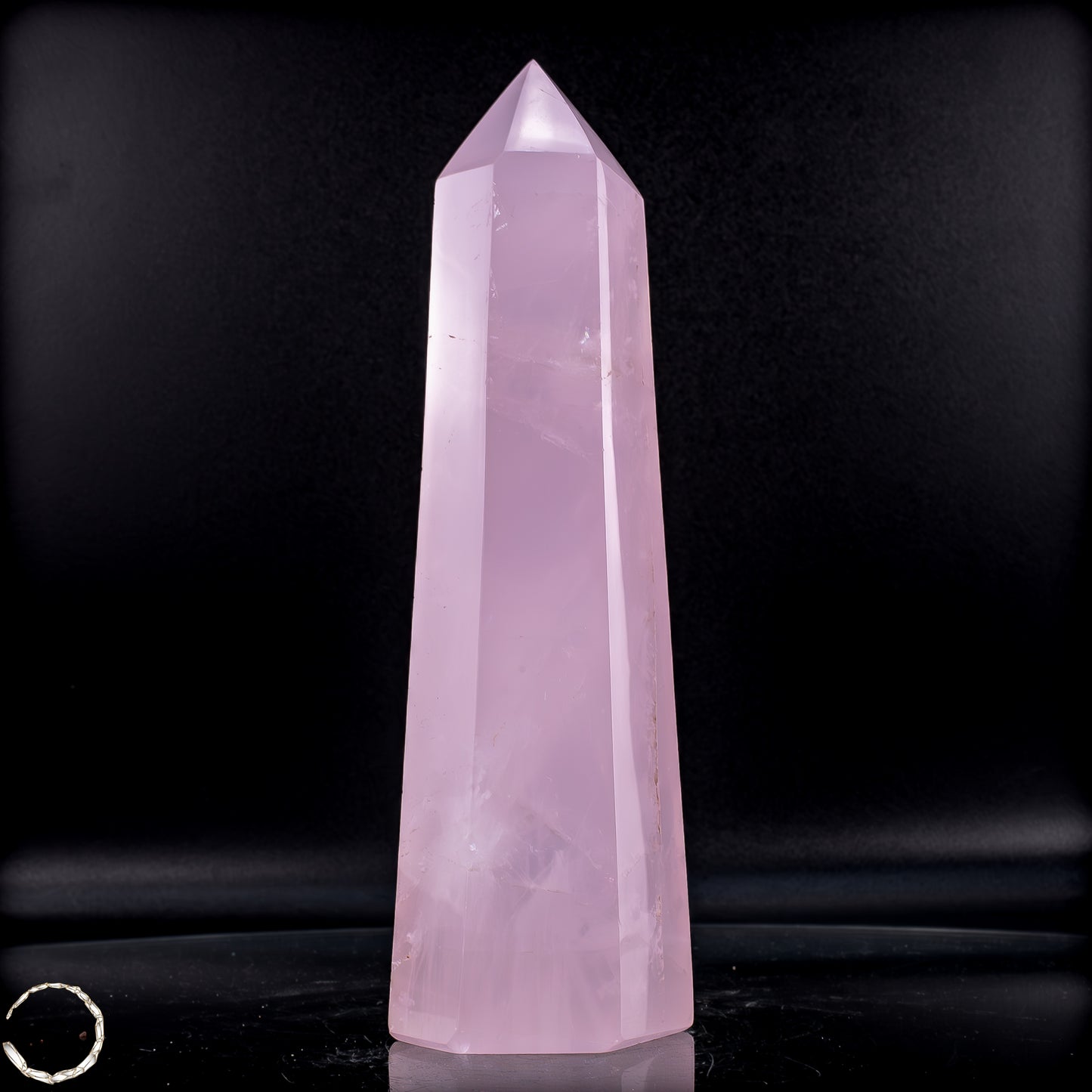Natürlicher Rosenquarz-Kristall Obelisk aus Brasilien - 907,48g