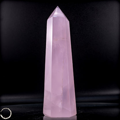 Natürlicher Rosenquarz-Kristall Obelisk aus Brasilien - 907,48g