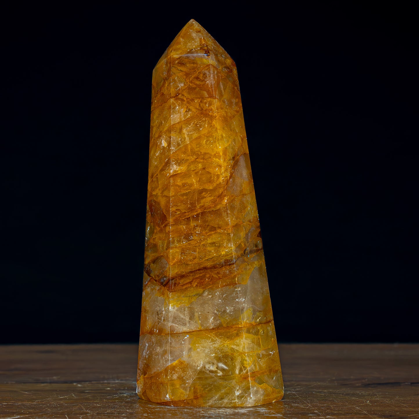 Natürlicher Quarz Obelisk "Golden Healer" - 1237,14g