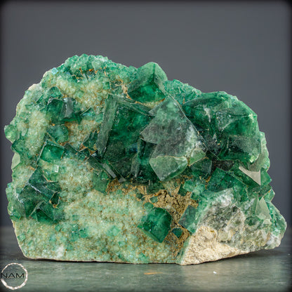 Natürliche Grüner Fluorit Kristalle auf Matrix - 2841,29g