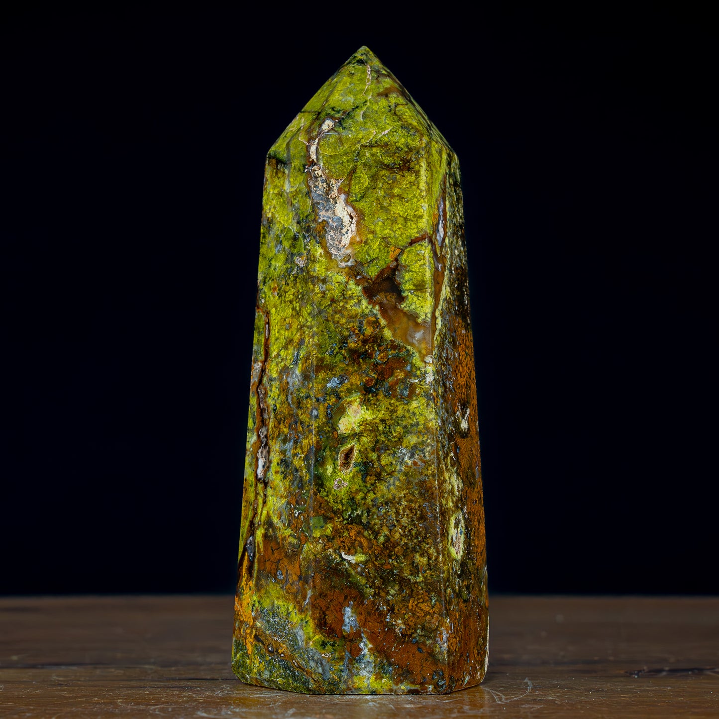 Grüner Opal Obelisk - 1139,25g