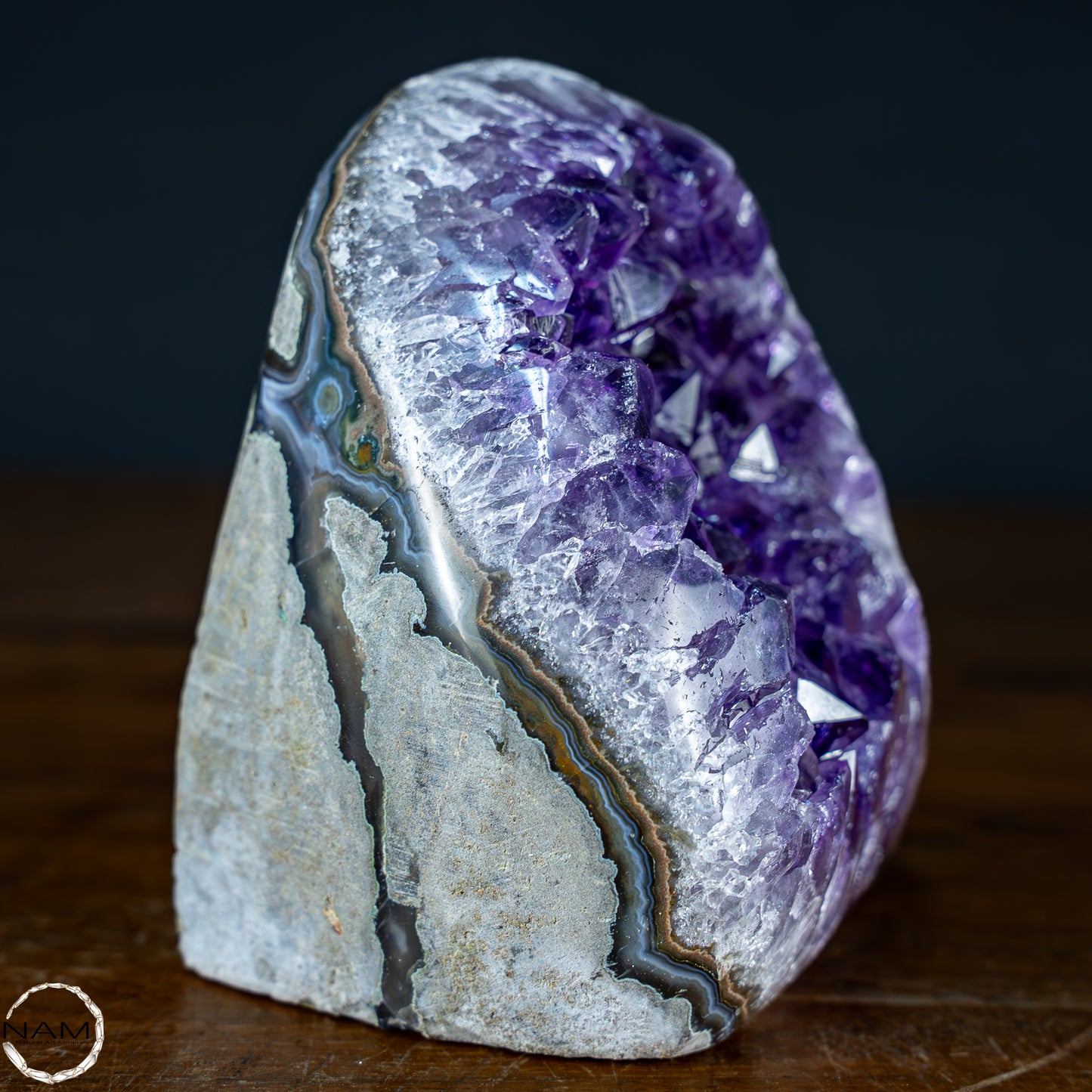 Natürliche Amethyst-Kristall Druse, Spitzenqualität - 896,32g