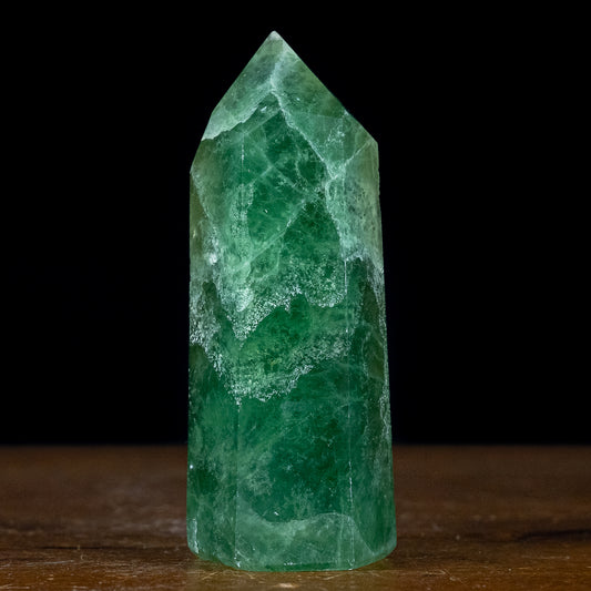 Natürlicher Grüner Fluorit Obelisk - 620,05g