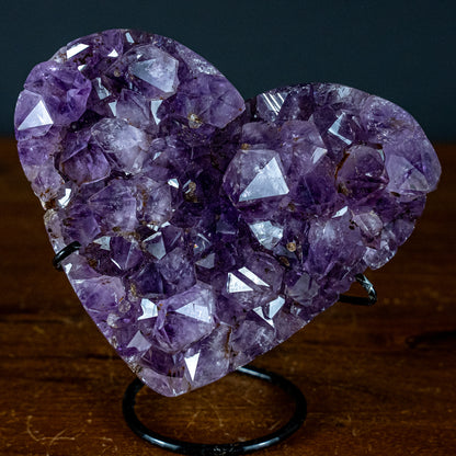 Amethyst Herz Druse auf Ständer  – 1233,91g