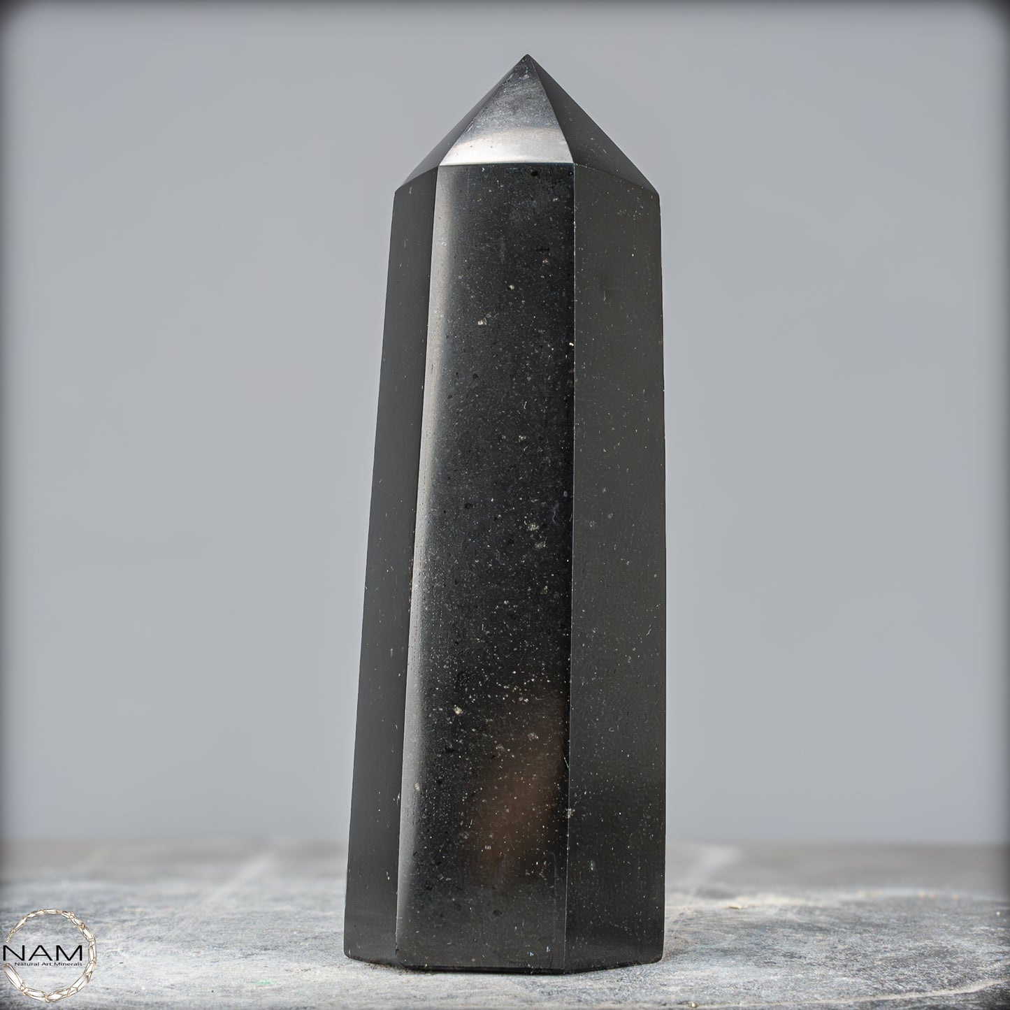 Natürlicher Tourmalin Kristall-Obelisk aus Brasilien - 845,15g