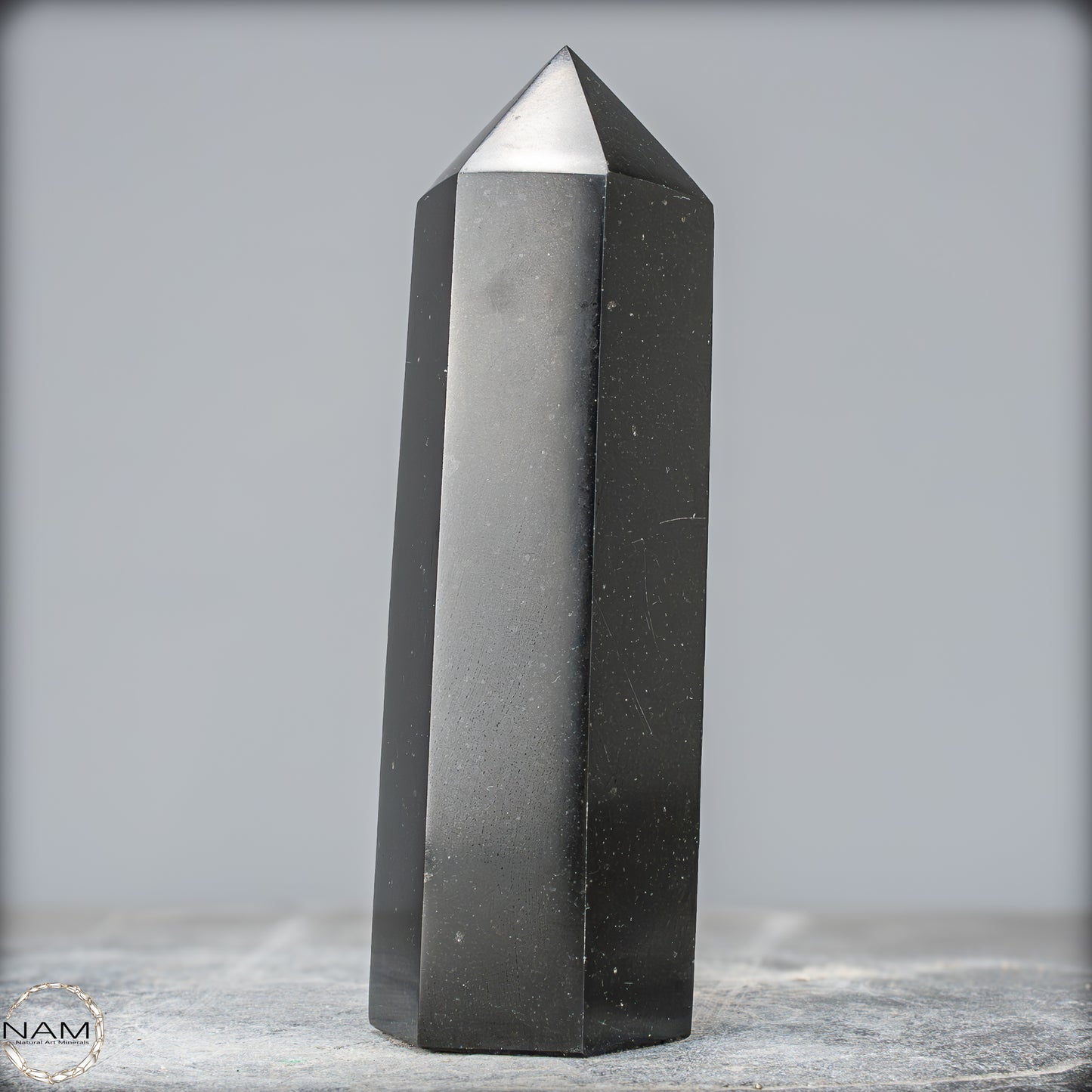 Natürlicher Tourmalin Kristall-Obelisk aus Brasilien - 845,15g
