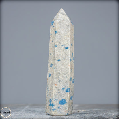 Natürlicher K2 Obelisk aus Madagaskar - 745,66g